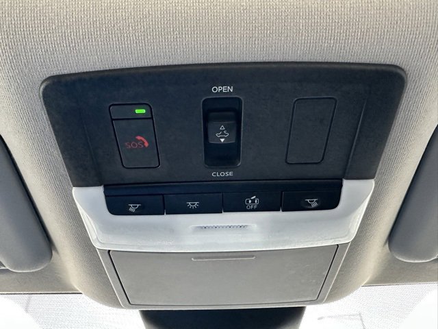 Certified 2024 Nissan Sentra SR w/ SR Premium Package image 38