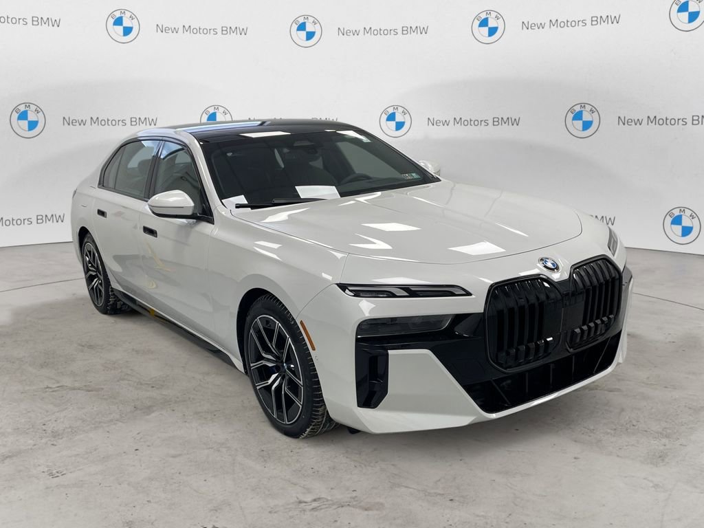 New 2026 BMW 760i xDrive w/ Premium Package image 5