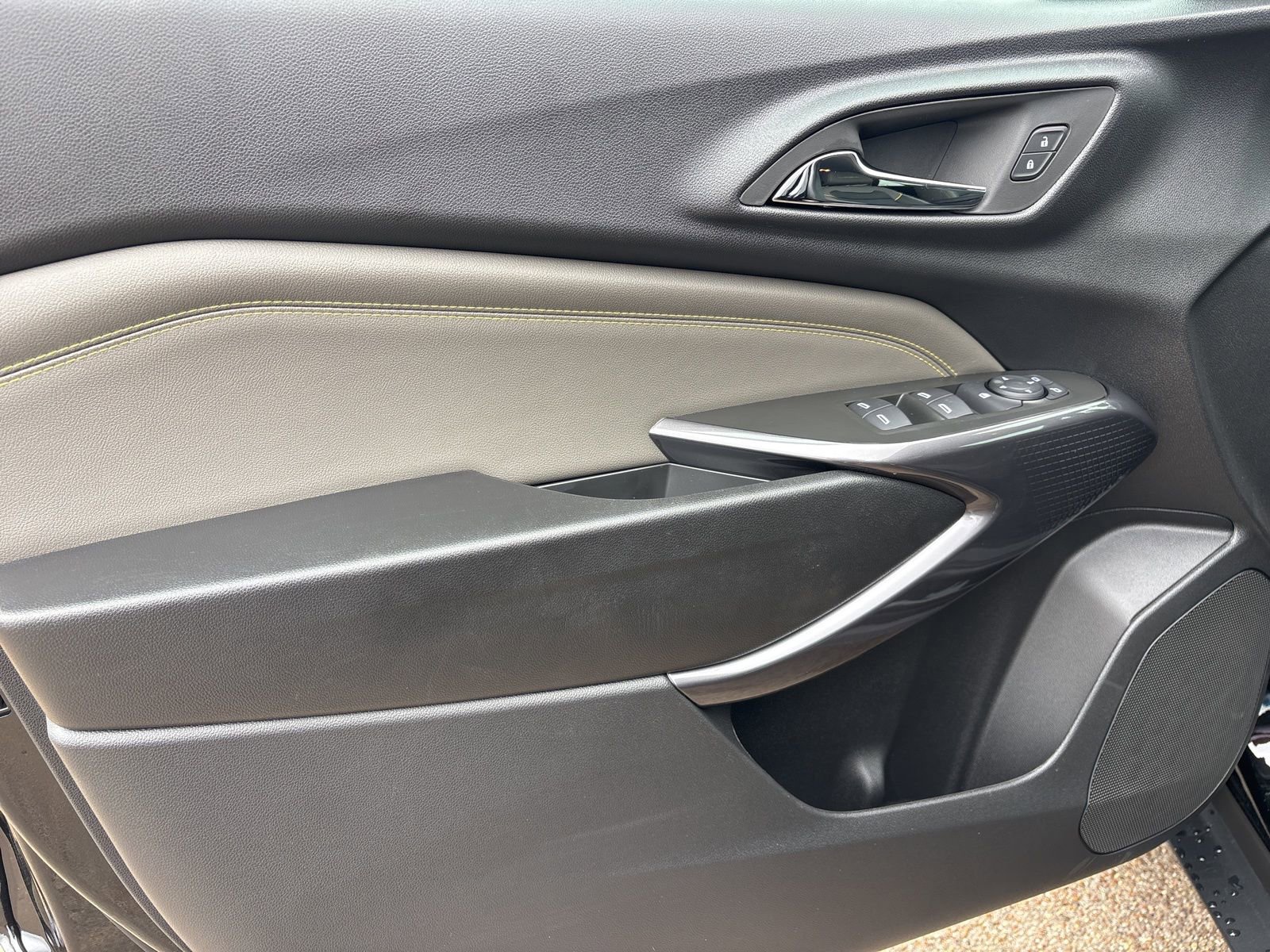 New 2026 Chevrolet Trax ACTIV FWD image 10