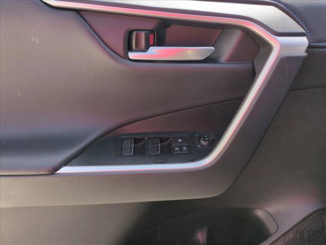 Used 2023 Toyota RAV4 XSE AWD/4WD image 11