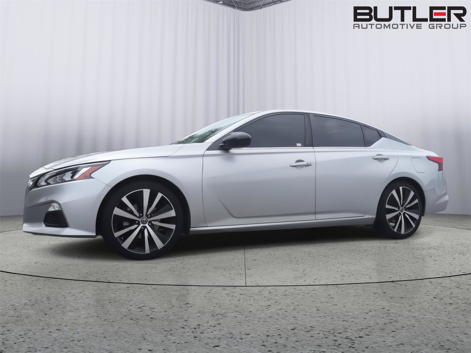 Used 2019 Nissan Altima 2.5 SR FWD image 1