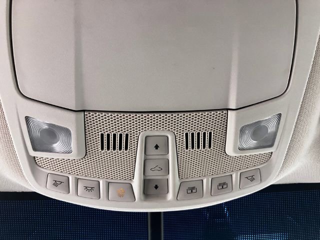 Used 2017 Ford Edge SEL image 51