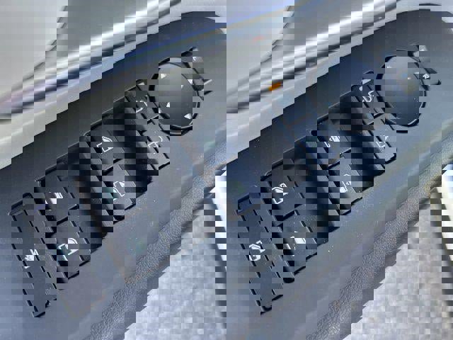 Used 2025 Hyundai Tucson SEL image 48