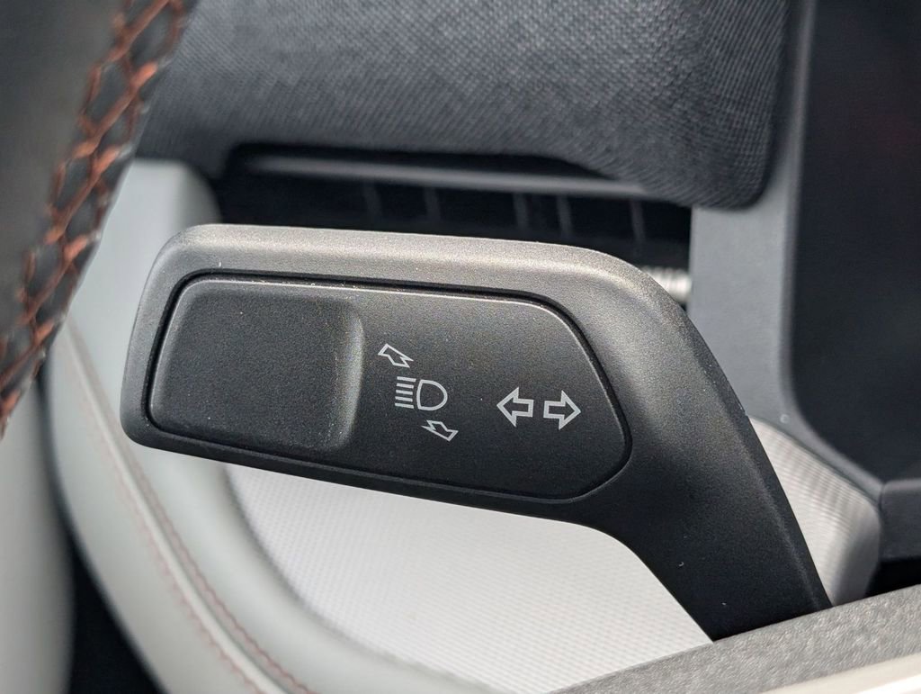 New 2025 Ford Explorer Active w/ Active Comfort Package image 34