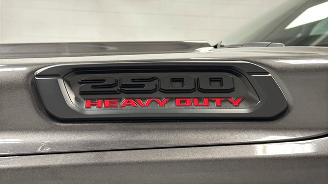 Used 2022 RAM 2500 Big Horn w/ Night Edition AWD/4WD image 44