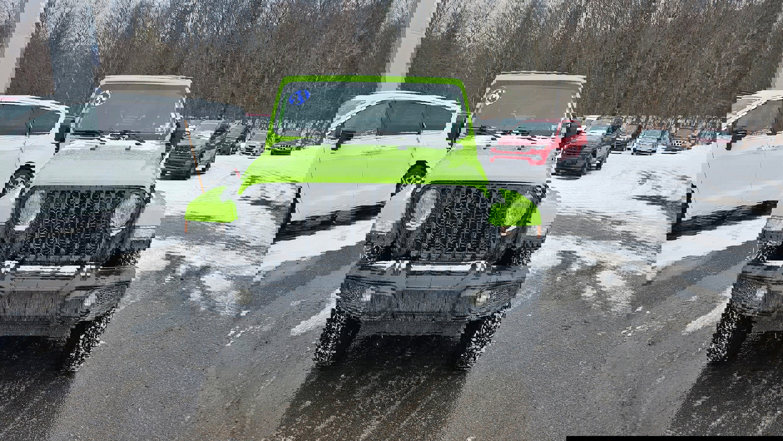 Used 2021 Jeep Gladiator Willys image 4