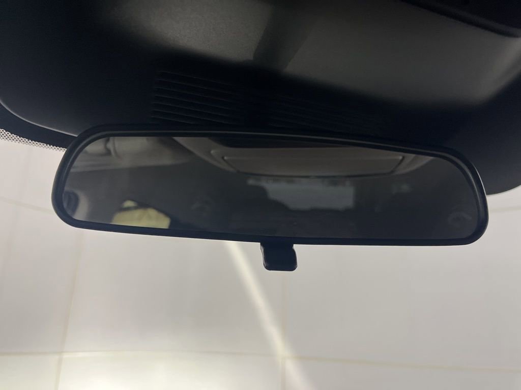 Used 2025 Nissan Murano SV image 74