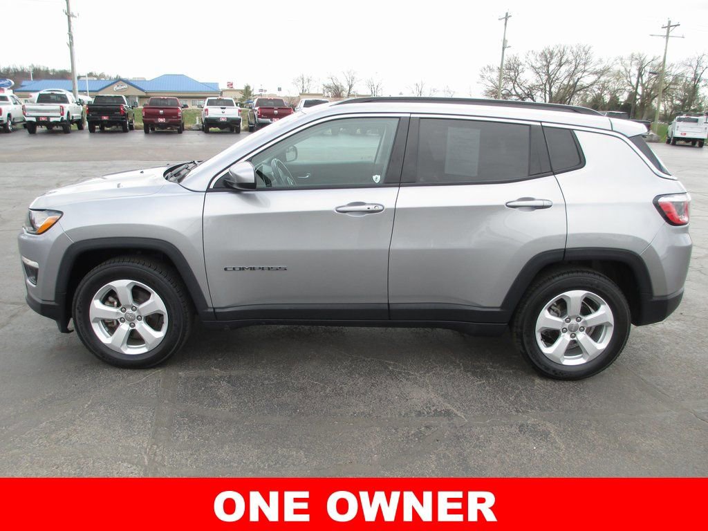 Used 2019 Jeep Compass Latitude image 9