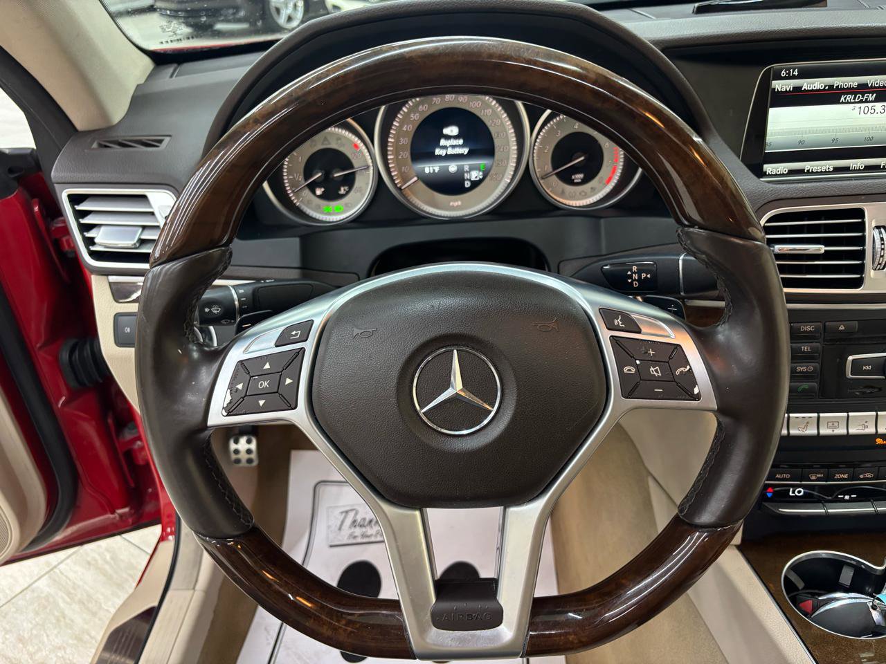 Used 2015 Mercedes-Benz E 550 Coupe w/ Premium 1 Package image 30