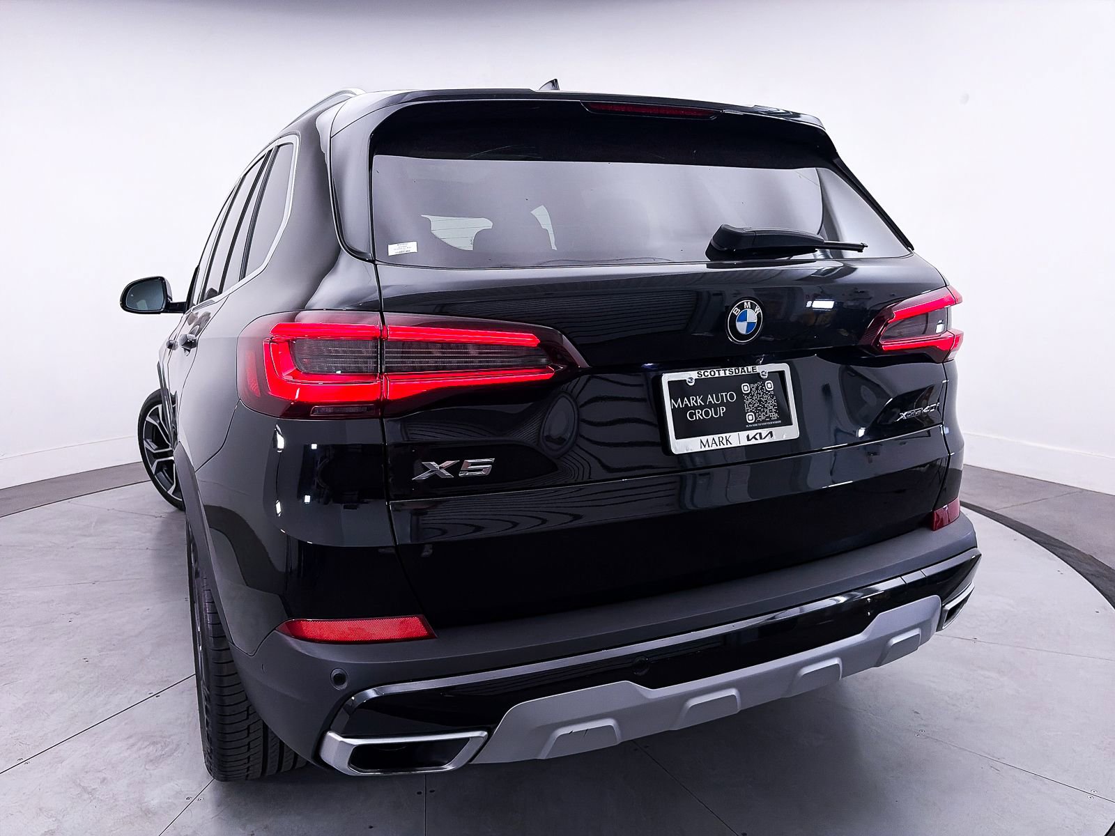 Used 2022 BMW X5 xDrive40i w/ Climate Comfort Package AWD/4WD image 9