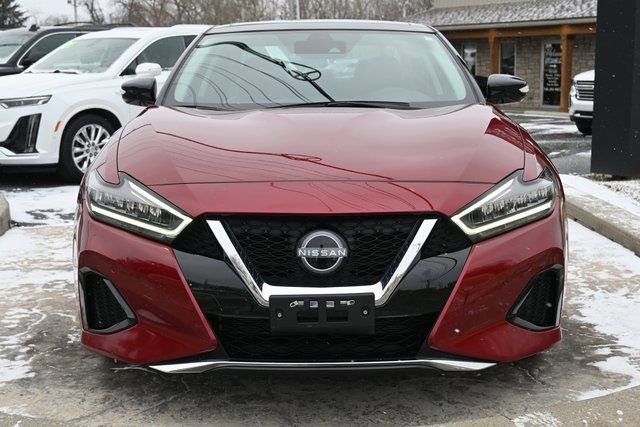 Used 2023 Nissan Maxima SL image 2