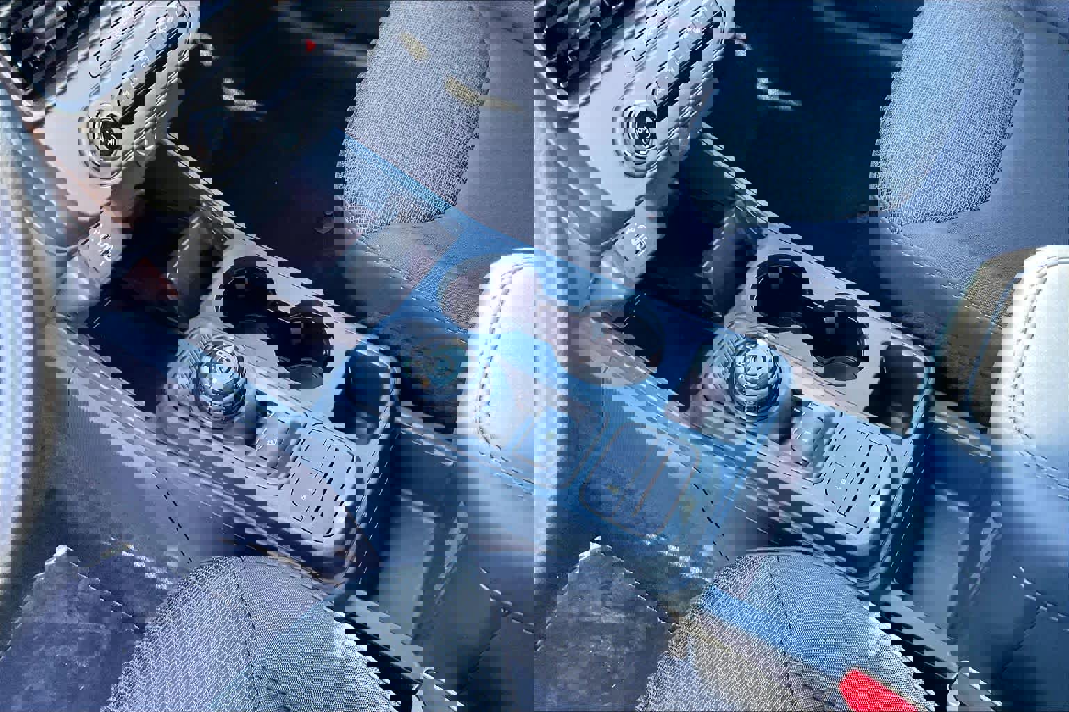 New 2025 Ford Maverick XL image 7