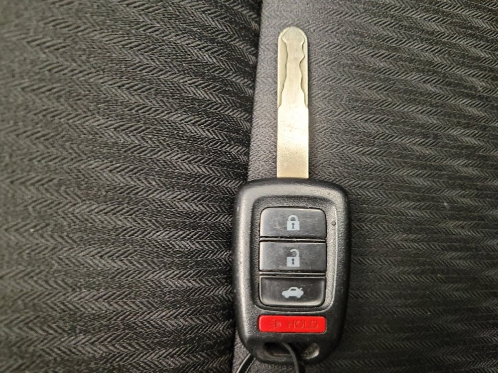 Used 2017 Honda Accord Sport image 32