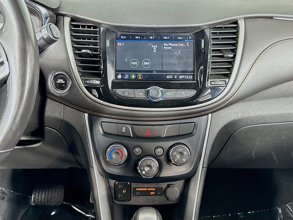 Used 2019 Chevrolet Trax LT w/ LT Convenience Package FWD image 13