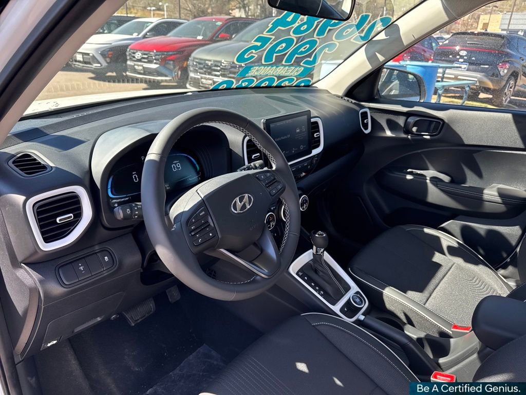 Certified 2026 Hyundai Venue SEL image 30