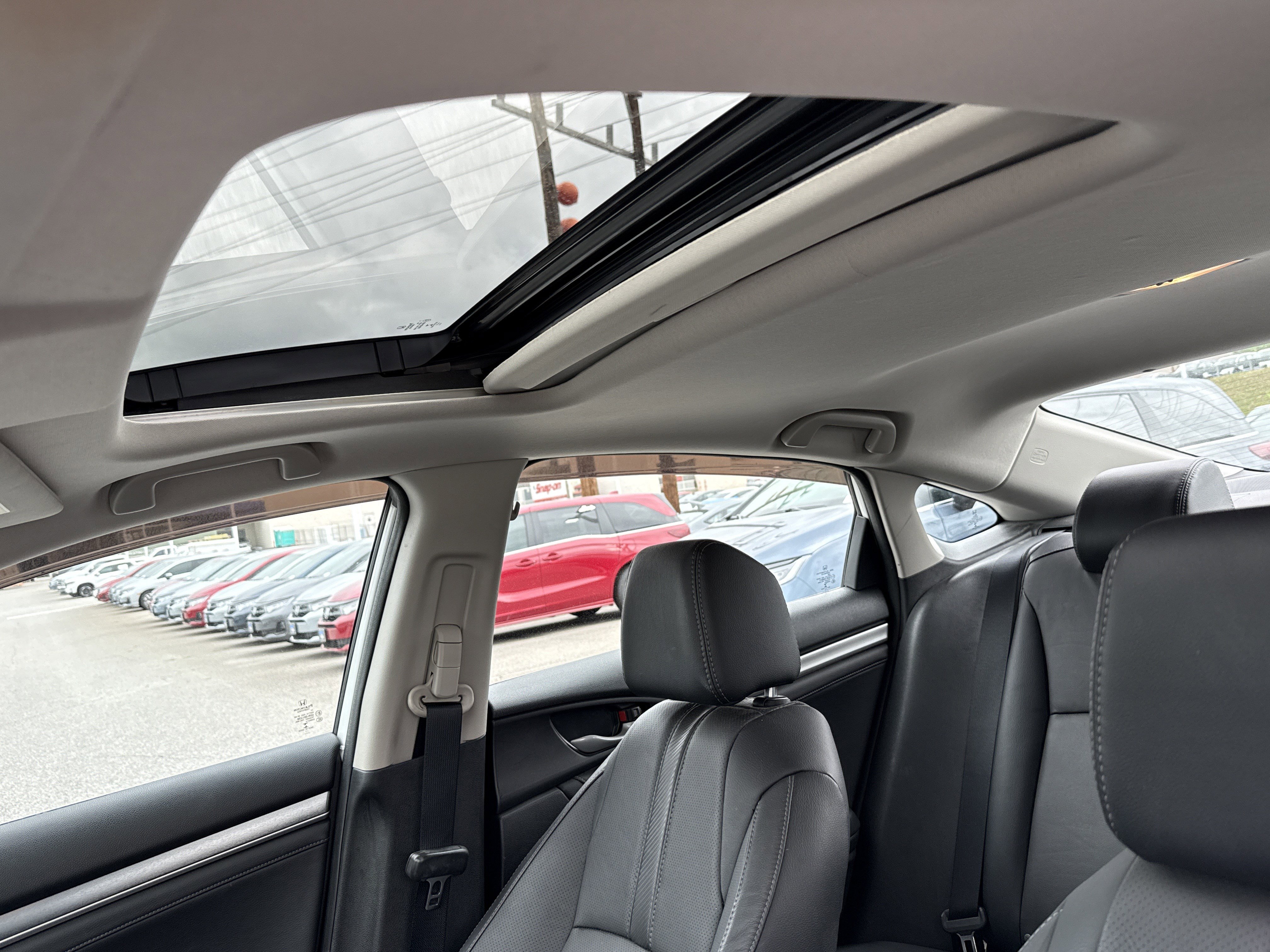 Used 2017 Honda Civic EX-L image 28