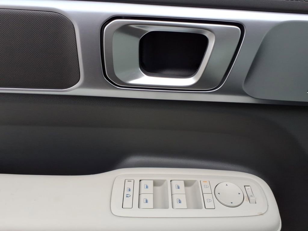 New 2026 Hyundai Santa Fe SEL image 18