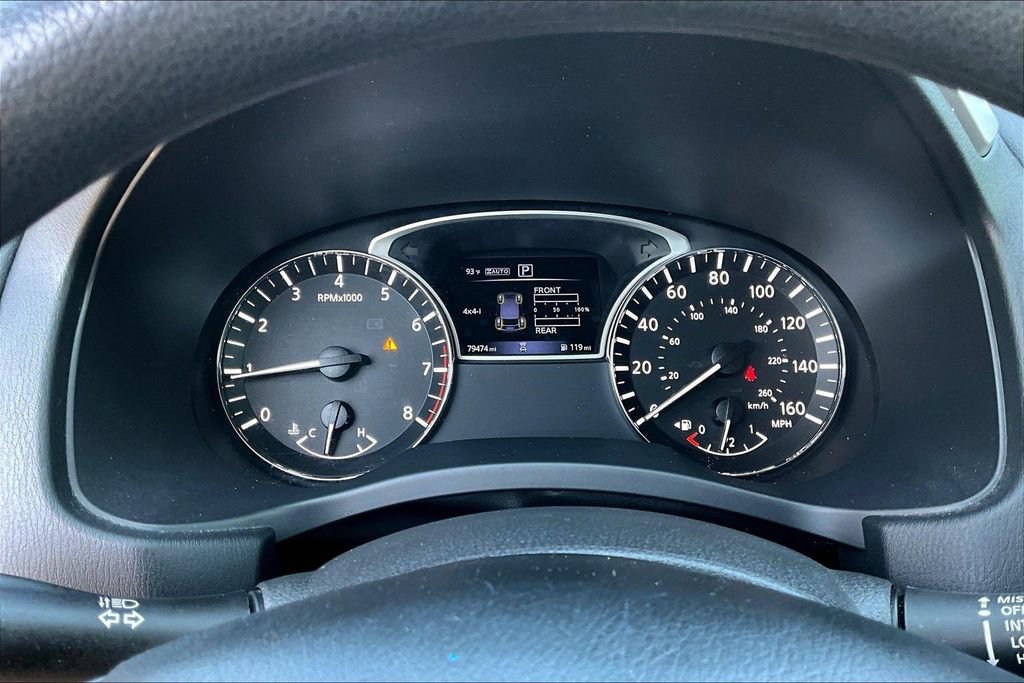 Used 2020 Nissan Pathfinder S AWD/4WD image 13