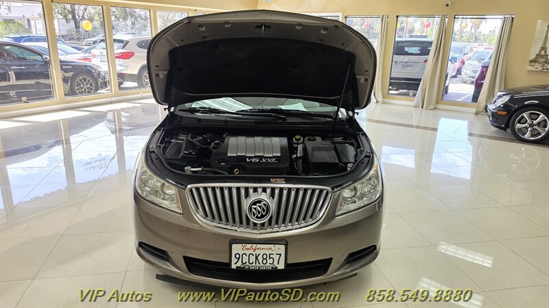 Used 2010 Buick LaCrosse CX FWD image 7