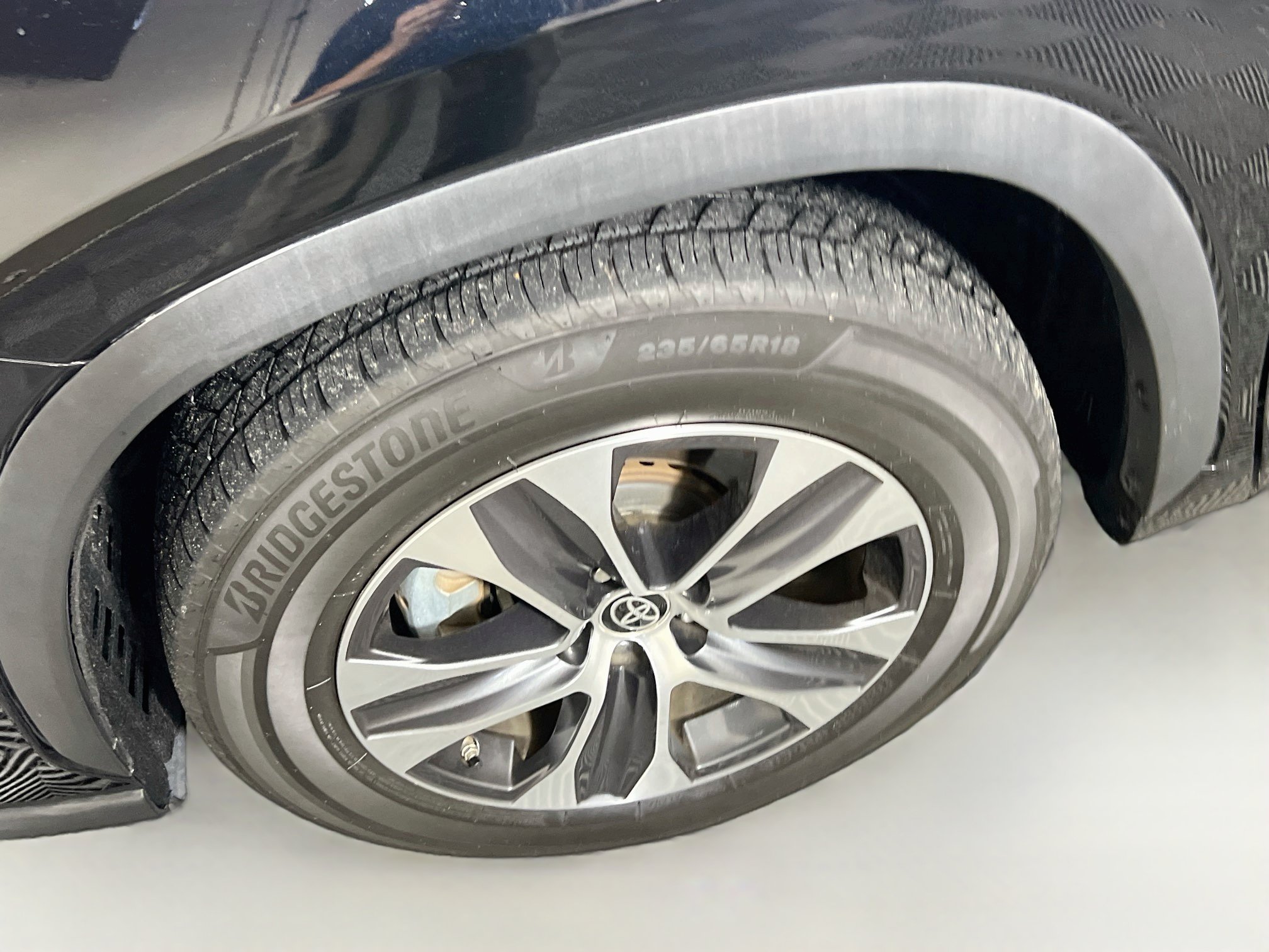 Used 2022 Toyota Highlander XLE FWD image 13