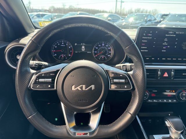 Used 2024 Kia Forte GT-Line w/ GT-Line Premium Package image 19