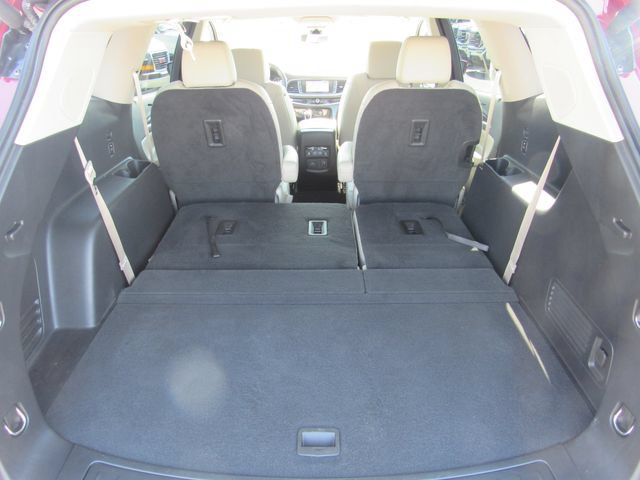 Certified 2020 Buick Enclave Essence w/ Sound and Sites Package AWD/4WD image 25
