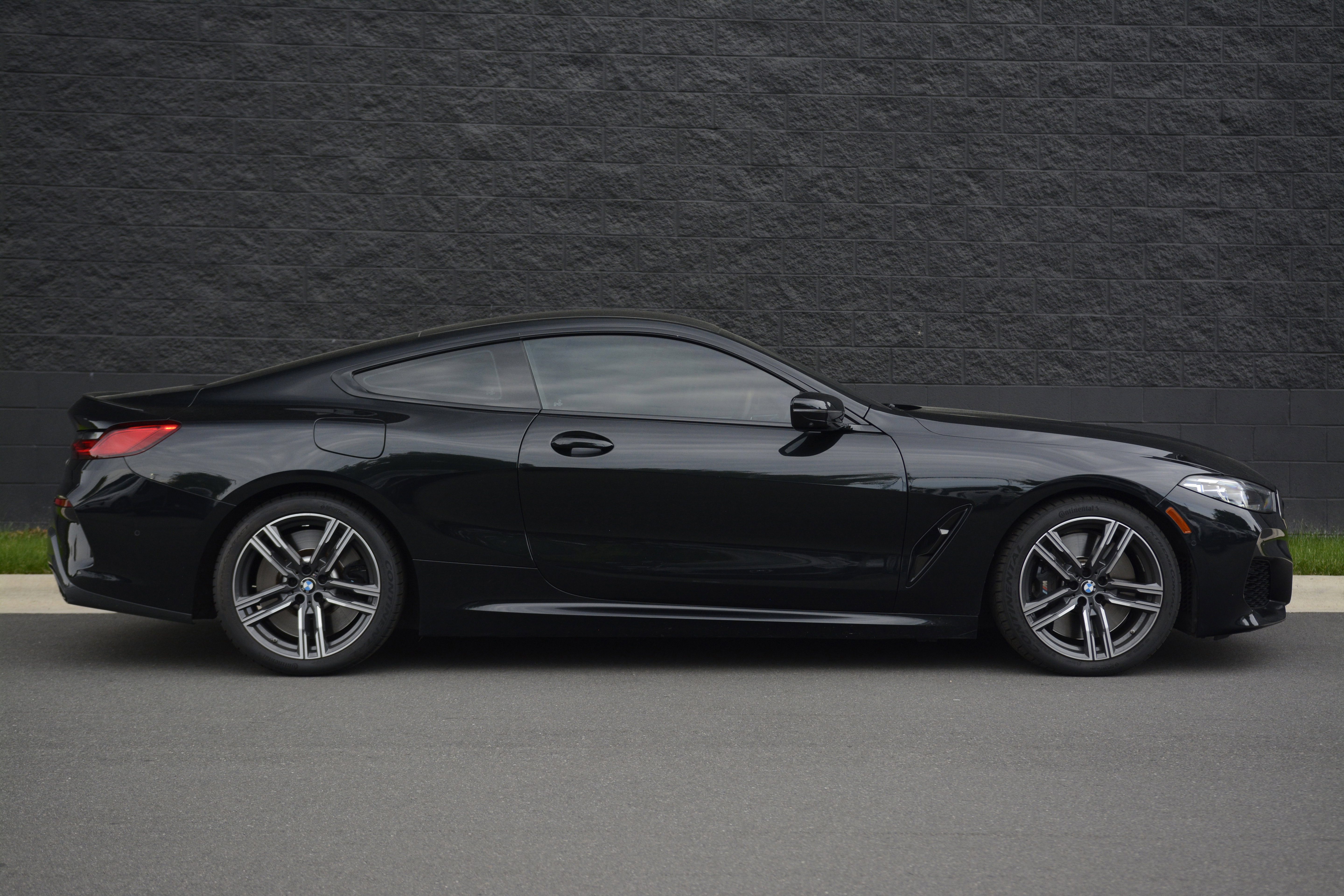 Used 2022 BMW M850i xDrive Coupe w/ Driving Assistance Package AWD/4WD image 8
