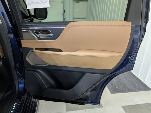 Used 2025 INFINITI QX80 Sensory AWD/4WD image 30