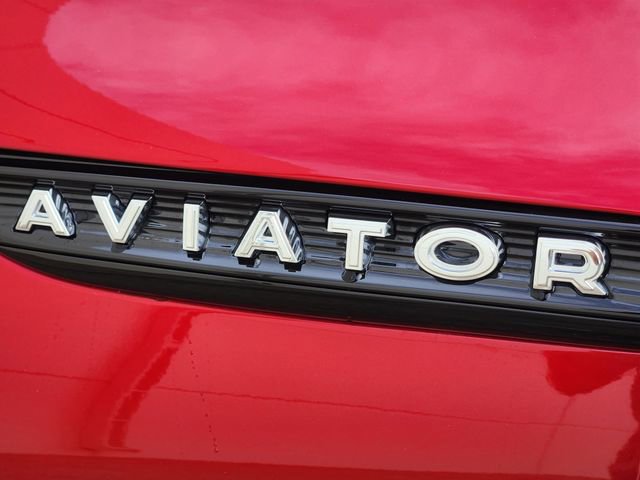 New 2026 Lincoln Aviator Reserve w/ Luxury Package image 17