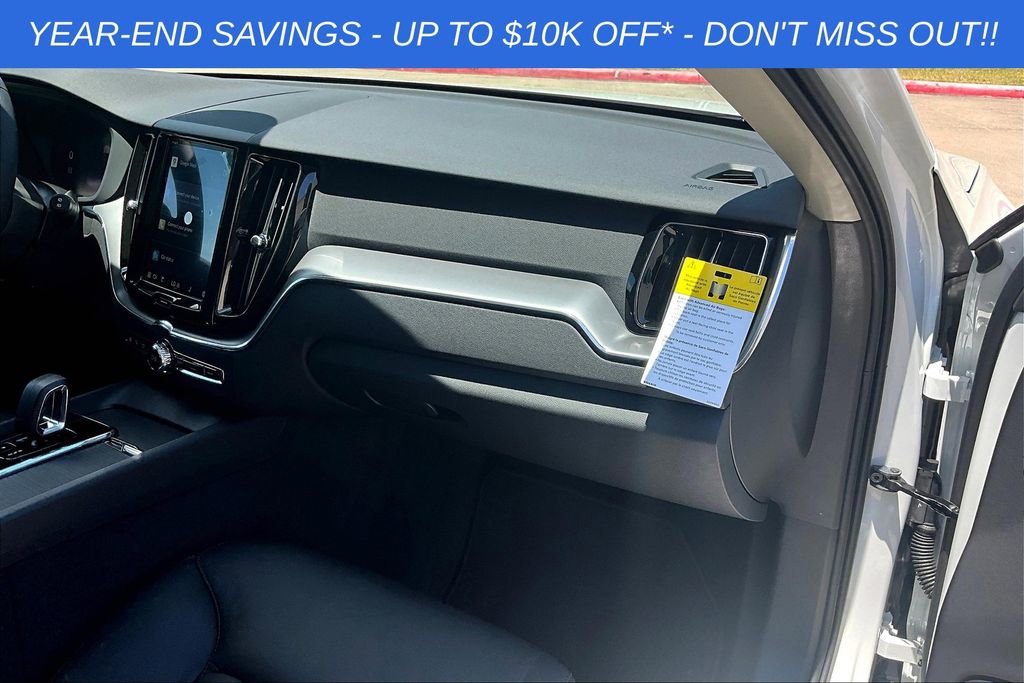 Used 2025 Volvo XC60 B5 Core w/ Climate Package image 26