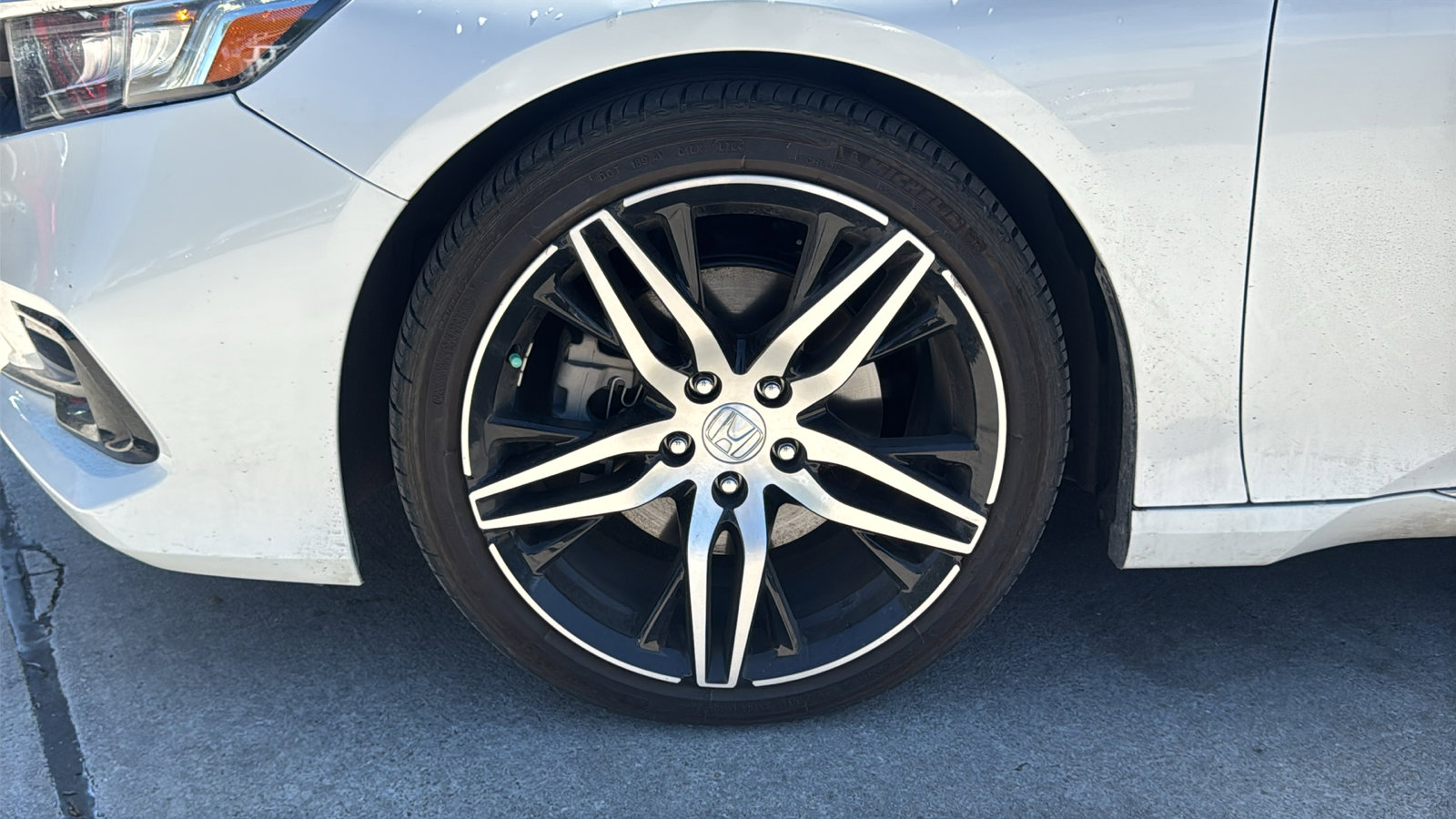Used 2021 Honda Accord Touring image 33