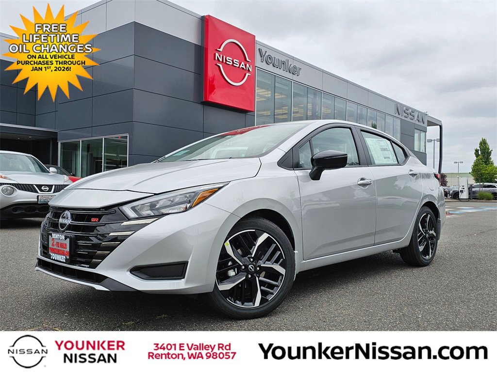 New 2025 Nissan Versa SR w/ Trunk Package image 1