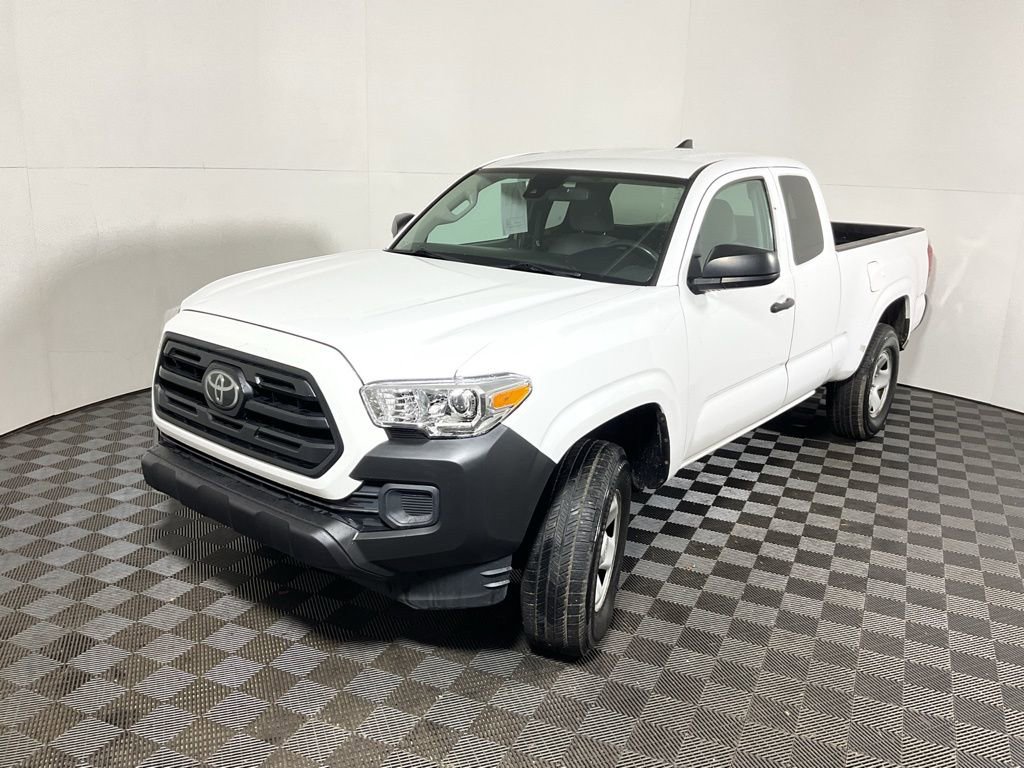 Used 2019 Toyota Tacoma SR image 8