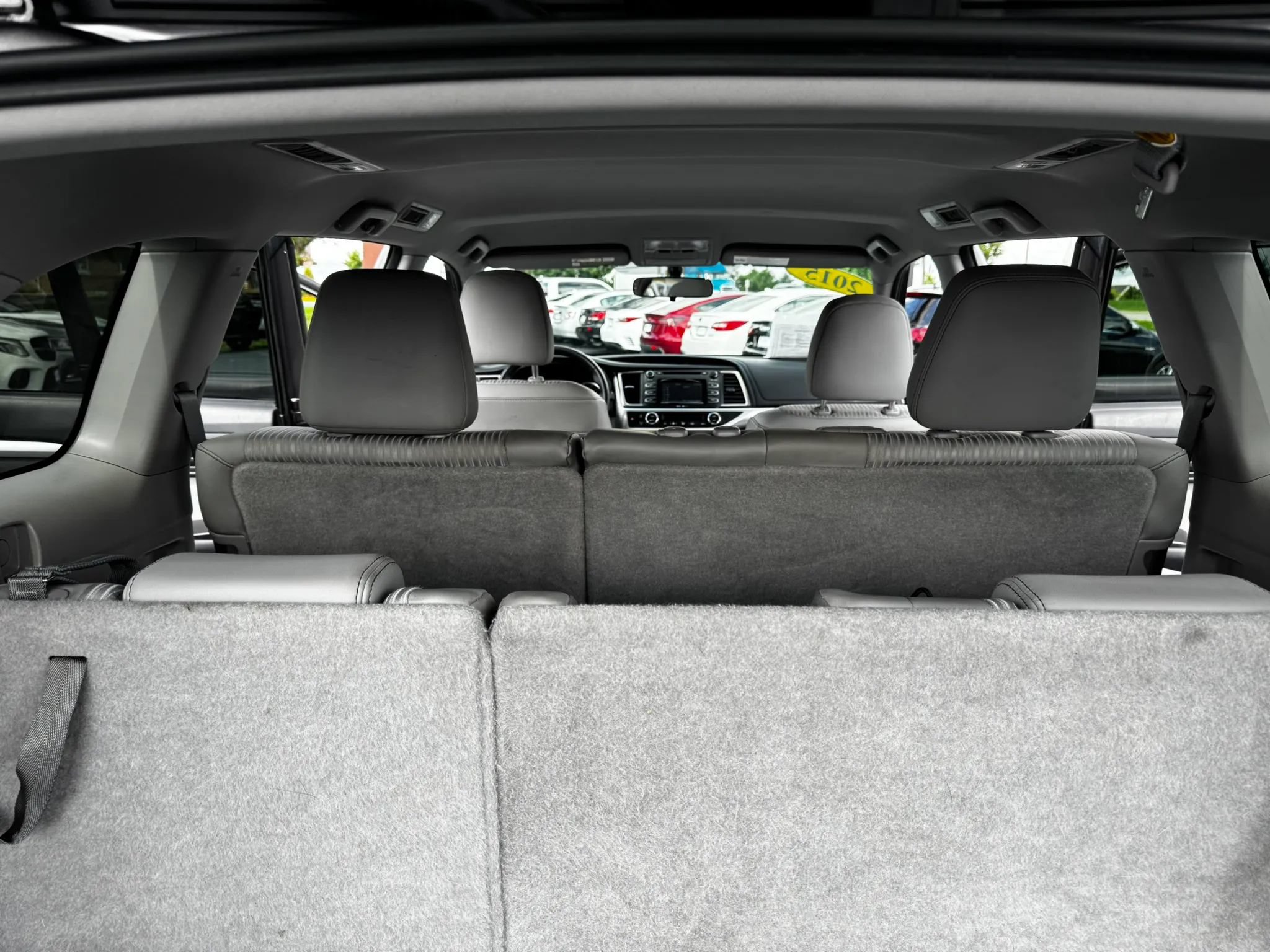 Used 2015 Toyota Highlander Plus AWD/4WD image 27