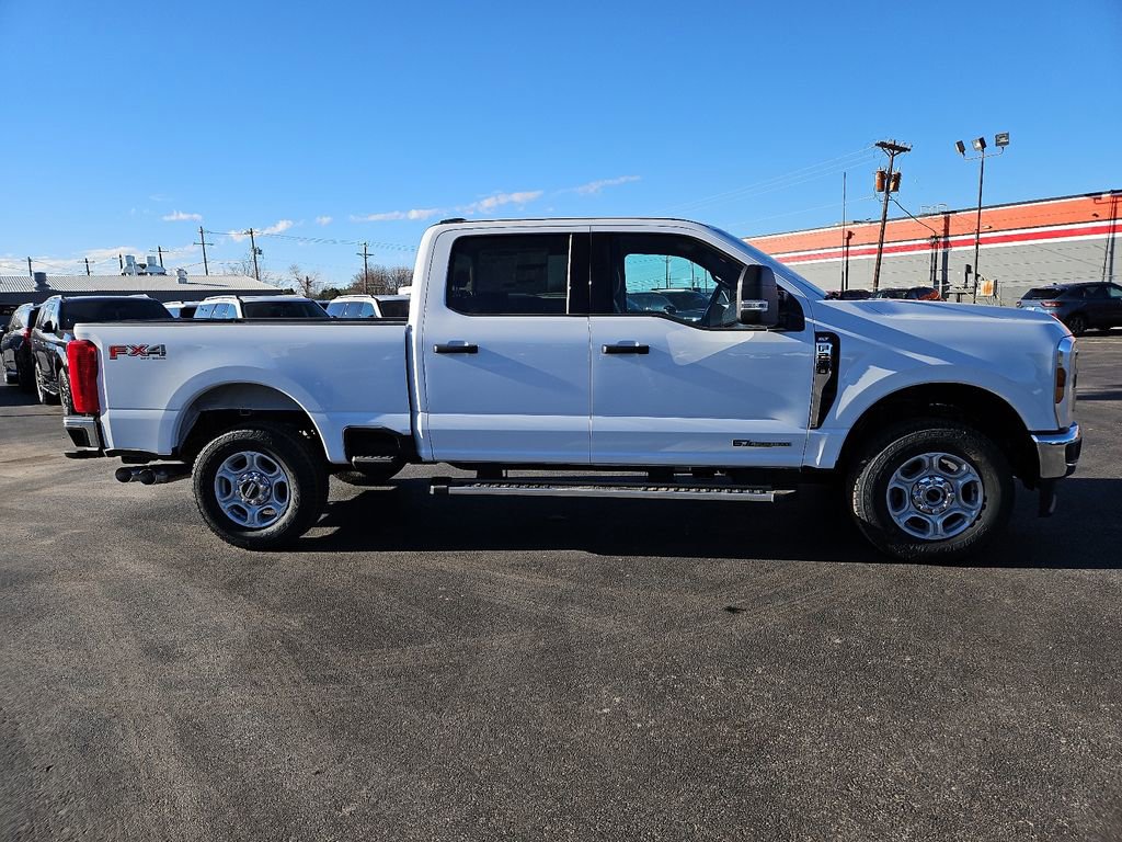 New 2026 Ford F250 XLT w/ FX4 Off-Road Package image 14