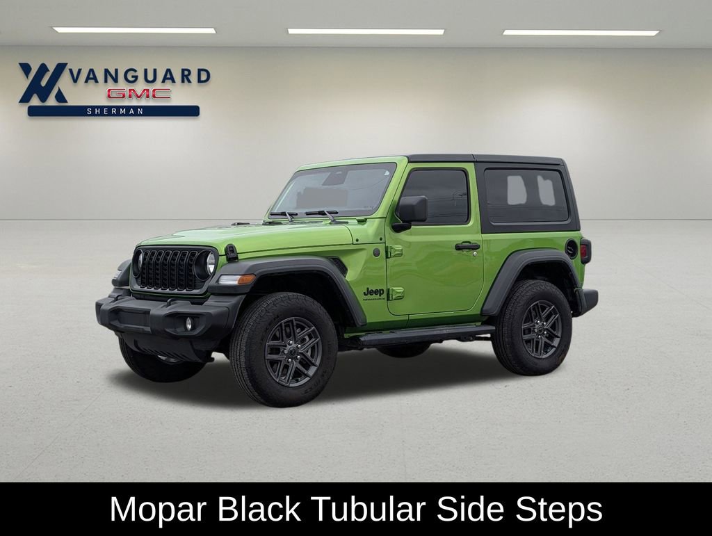 Used 2025 Jeep Wrangler Sport AWD/4WD image 3