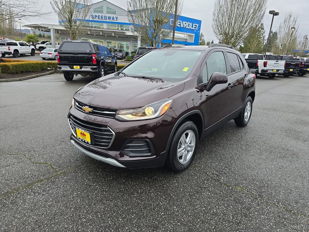 Certified 2022 Chevrolet Trax LT w/ LT Convenience Package image 1