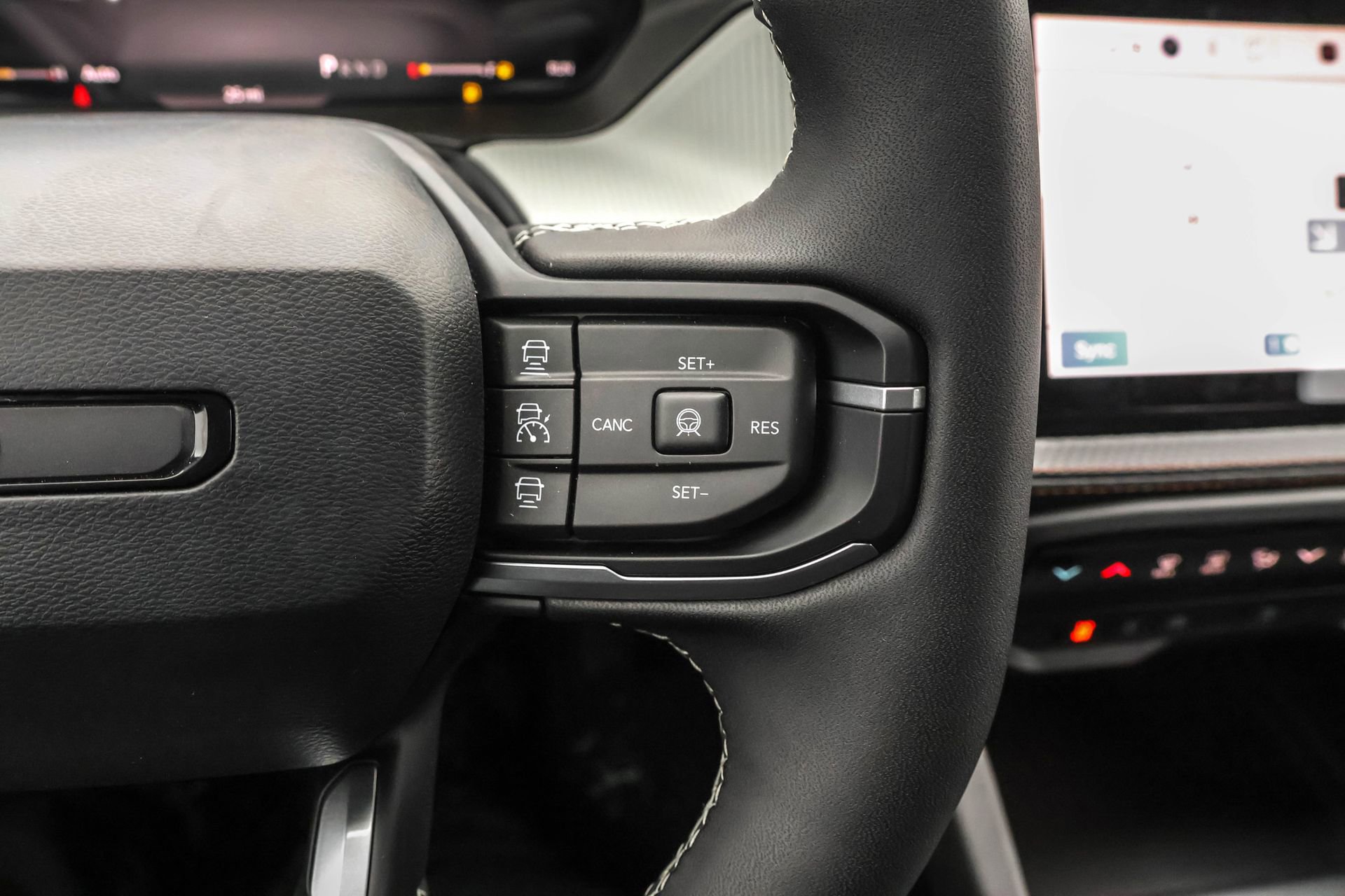 New 2026 Jeep Cherokee Limited image 29