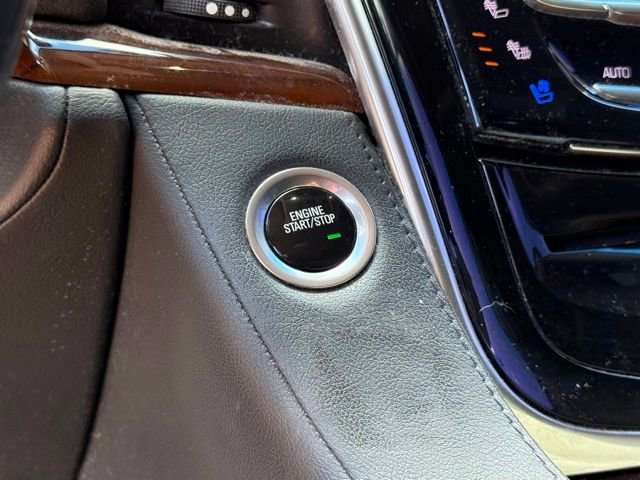 Used 2019 Cadillac Escalade Luxury AWD/4WD image 16