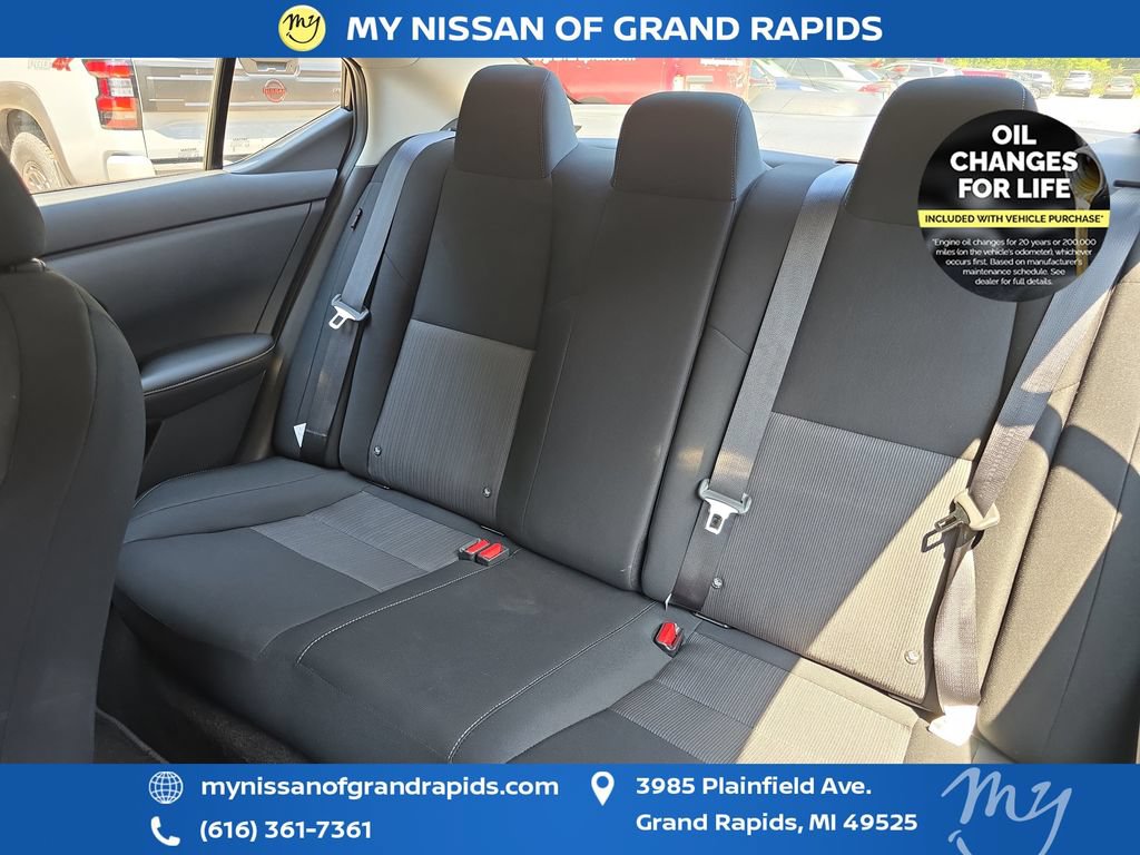 Used 2025 Nissan Sentra SV w/ All-Weather Package FWD image 29