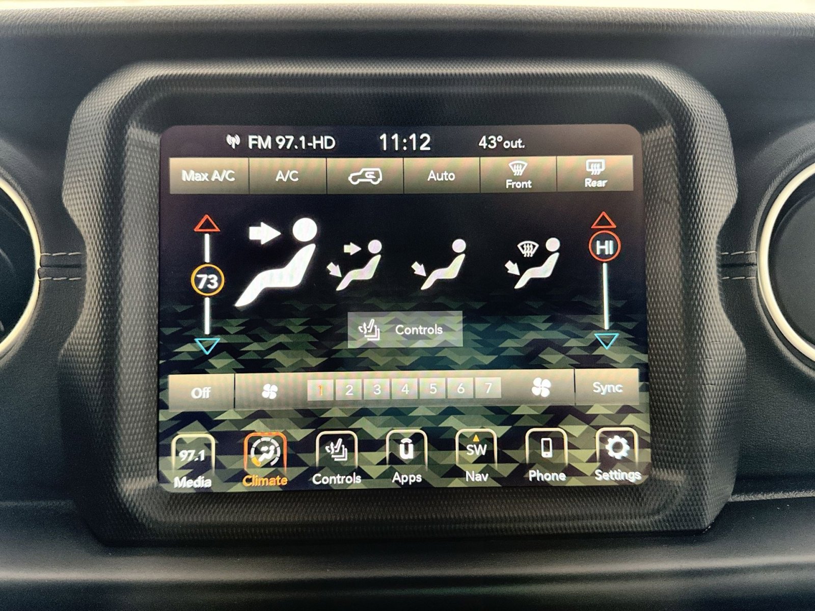 Used 2022 Jeep Wrangler Unlimited Sahara w/ LED Lighting Group image 21