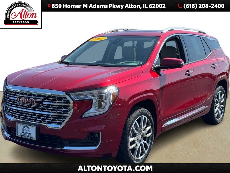 Used 2023 GMC Terrain Denali w/ Denali Premium Package