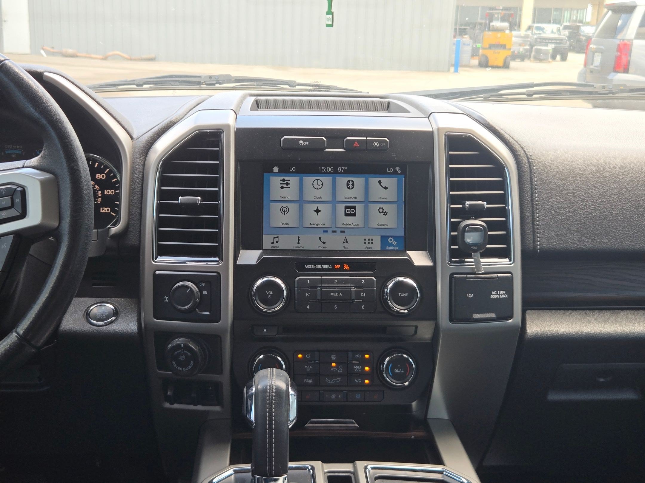 Used 2017 Ford F150 Lariat RWD image 15