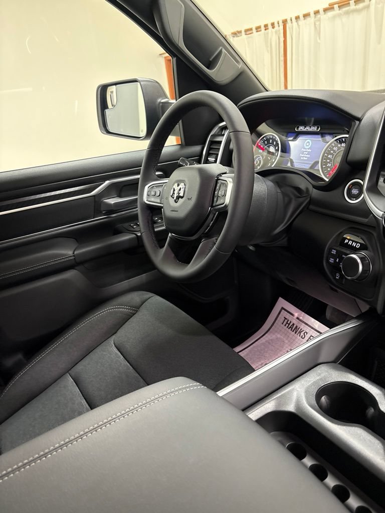 New 2026 RAM 1500 Big Horn AWD/4WD image 25