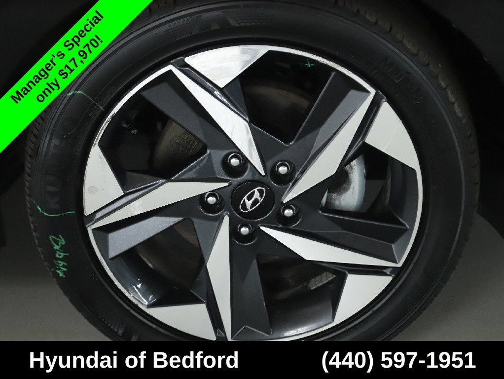 Used 2023 Hyundai Elantra SEL w/ Convenience Package FWD image 11