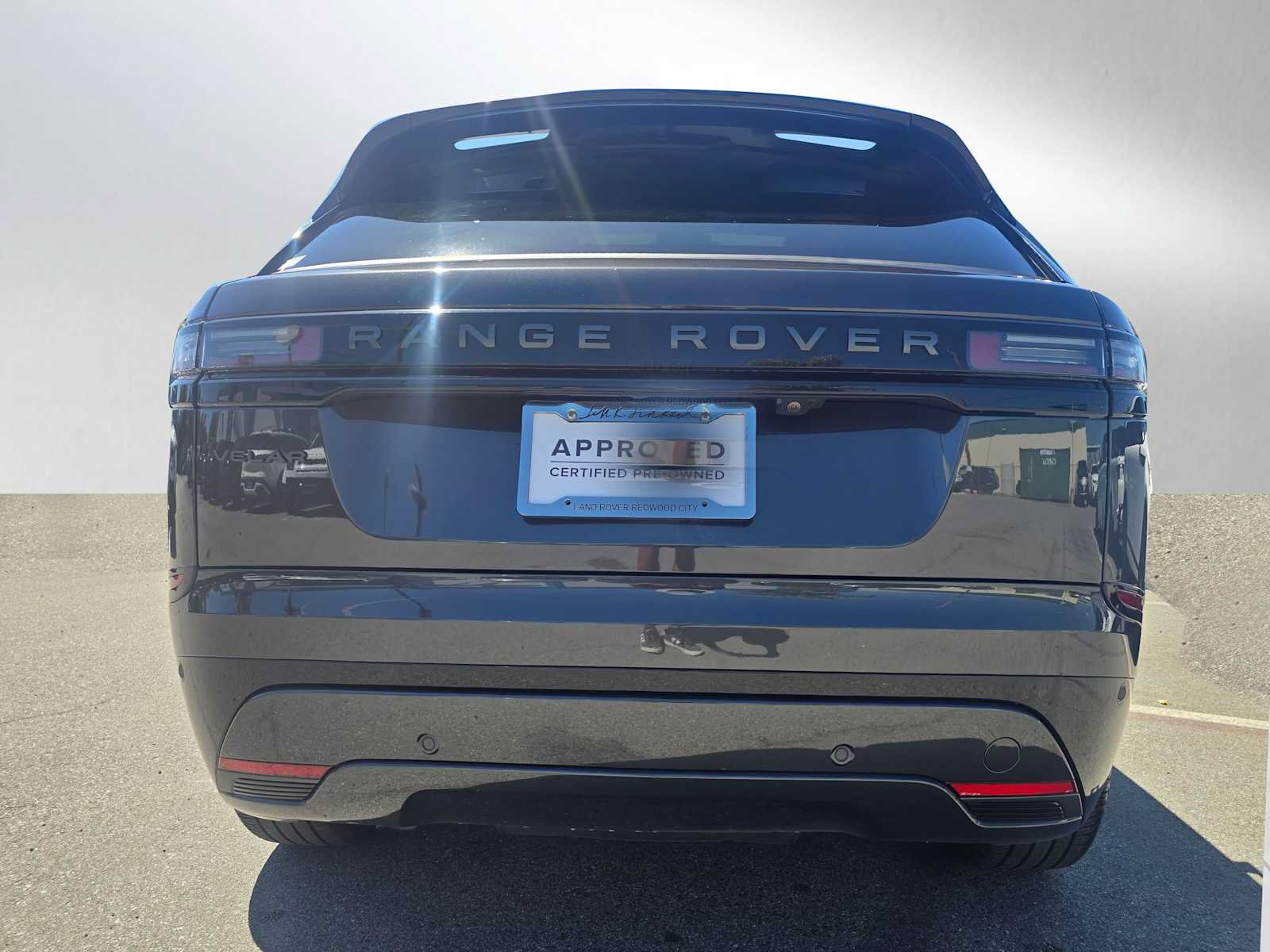 Used 2026 Land Rover Range Rover Velar Dynamic SE AWD/4WD image 4