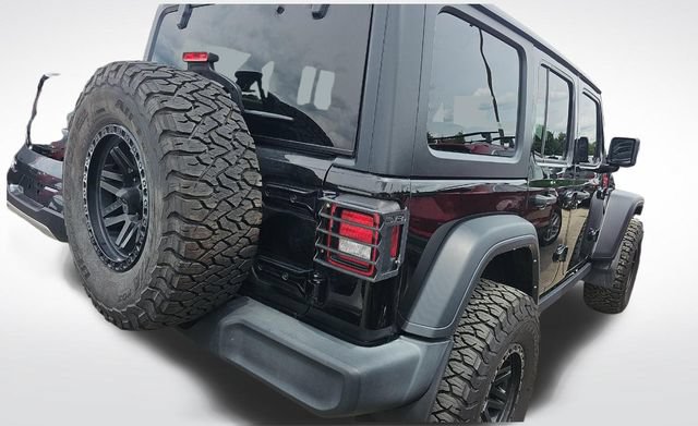 Used 2021 Jeep Wrangler Unlimited Sport AWD/4WD image 2