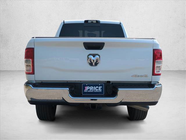 Used 2024 RAM 2500 Tradesman w/ Chrome Appearance Group AWD/4WD image 7