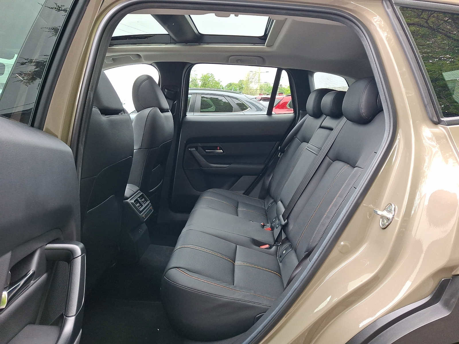 Certified 2024 MAZDA CX-50 2.5 Turbo w/ Cargo Package AWD/4WD image 10