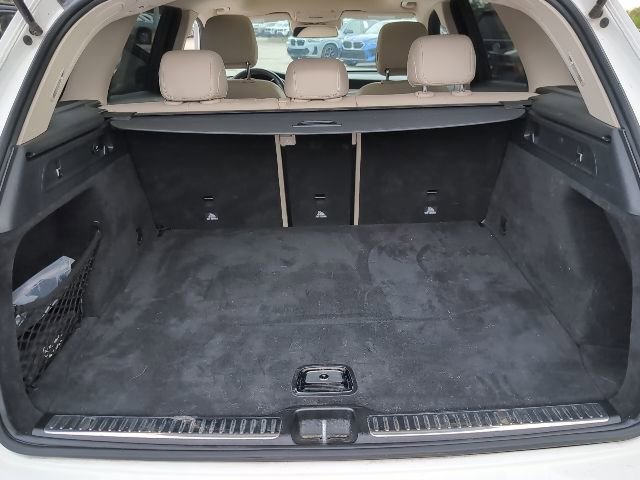 Used 2017 Mercedes-Benz GLC 300 w/ Premium 3 Package image 26